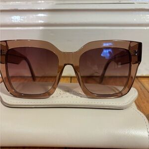 Freyrs Women's Tan Oversized Sunglasses